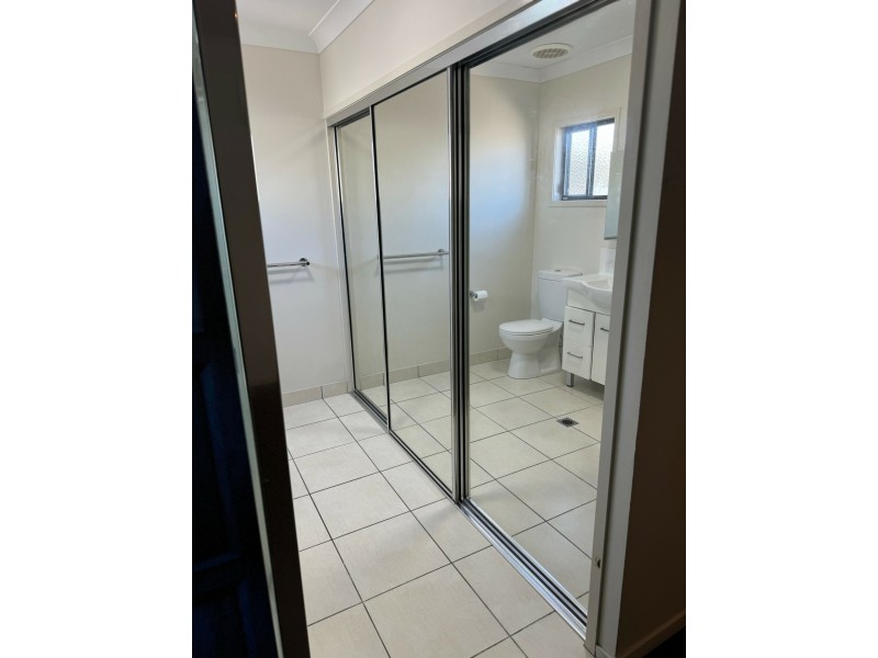 2/34 St Kilda Street, Bowen QLD 4805