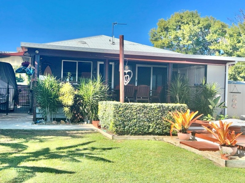 45 Creek Street, Bowen QLD 4805
