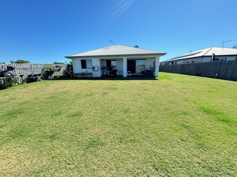 13 Duke Street, Bowen QLD 4805