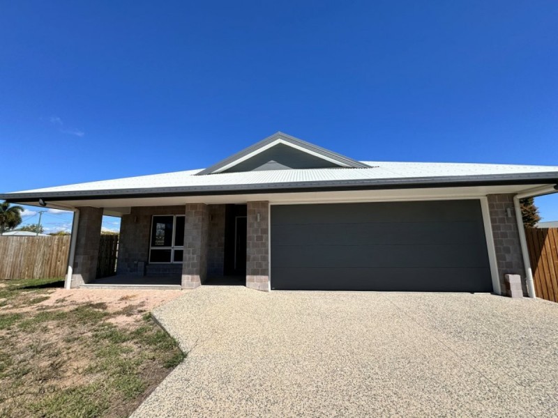 2 Williams Street, Bowen QLD 4805