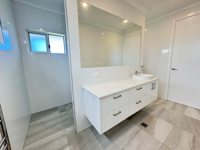 2 Williams Street, Bowen QLD 4805