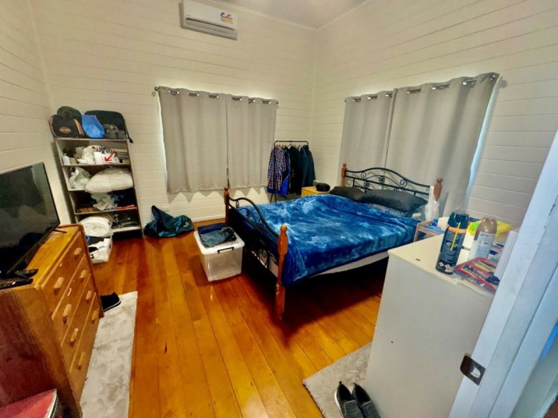 12 Dalrymple Street, Bowen QLD 4805