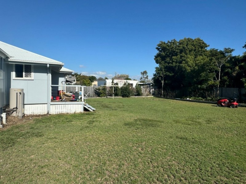 12 Dalrymple Street, Bowen QLD 4805