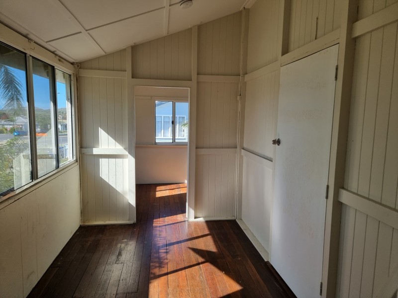 29 Livingstone Street, Bowen QLD 4805