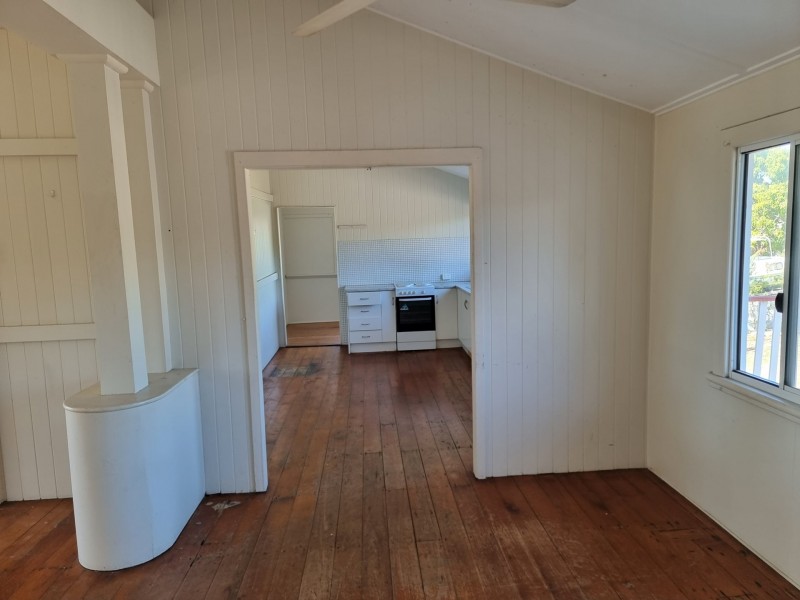 29 Livingstone Street, Bowen QLD 4805