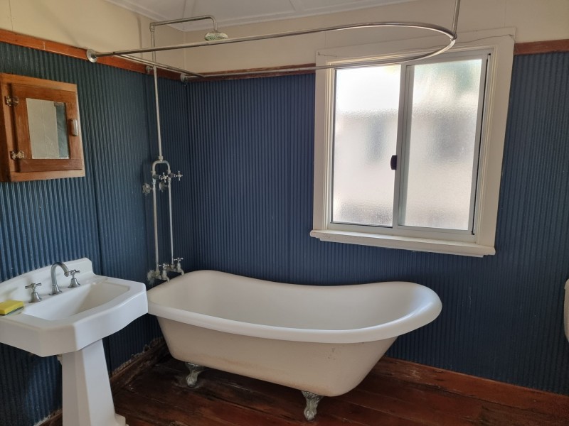 29 Livingstone Street, Bowen QLD 4805