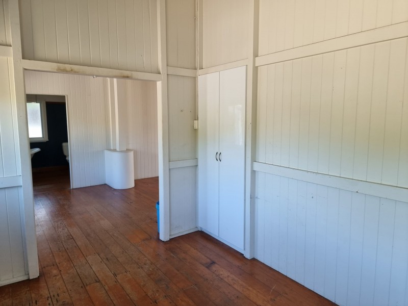 29 Livingstone Street, Bowen QLD 4805