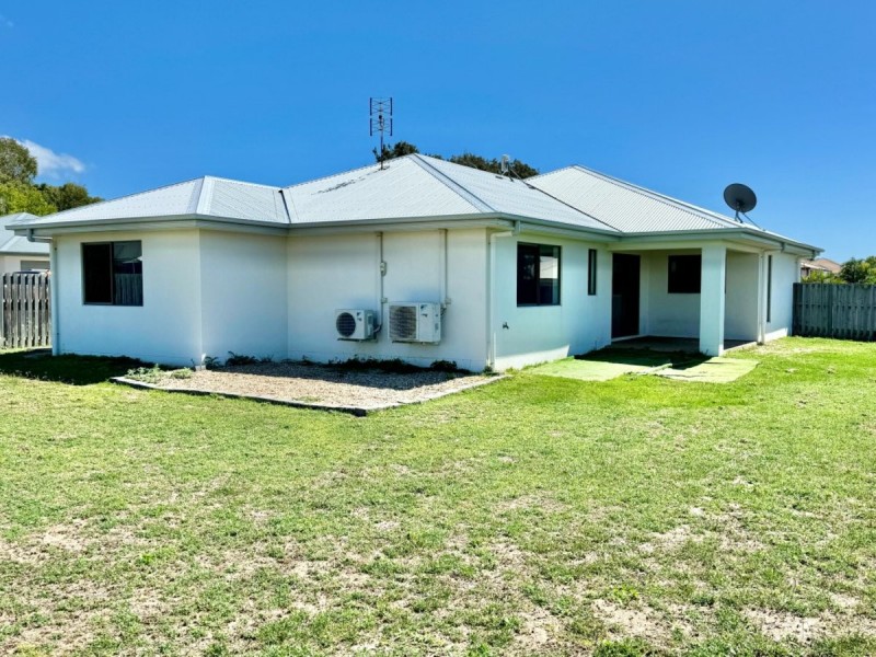 13 Hamilton Street, Bowen QLD 4805