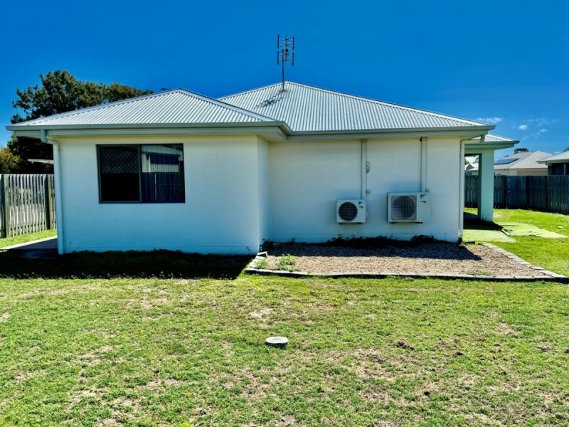 13 Hamilton Street, Bowen QLD 4805