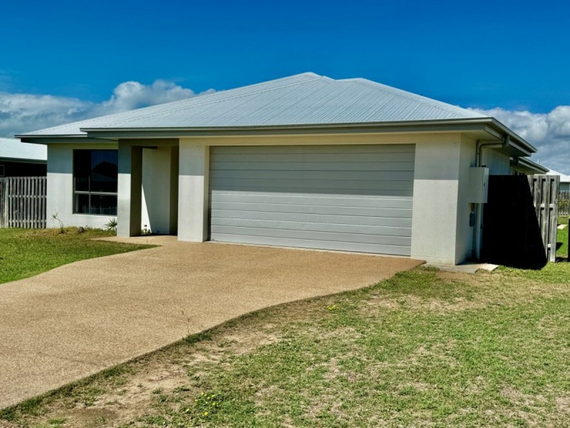 13 Hamilton Street, Bowen QLD 4805