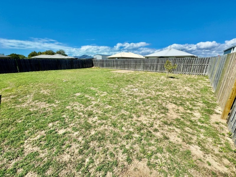 13 Hamilton Street, Bowen QLD 4805