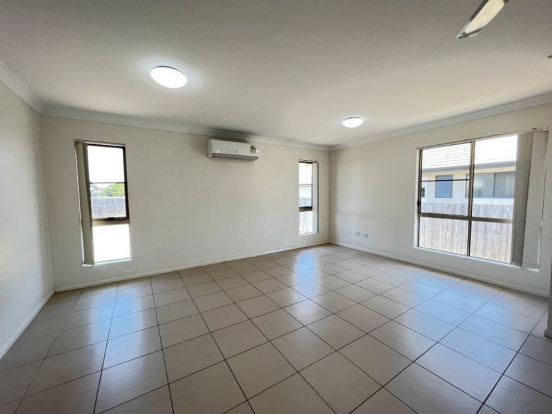 155 Queens Road, Bowen QLD 4805