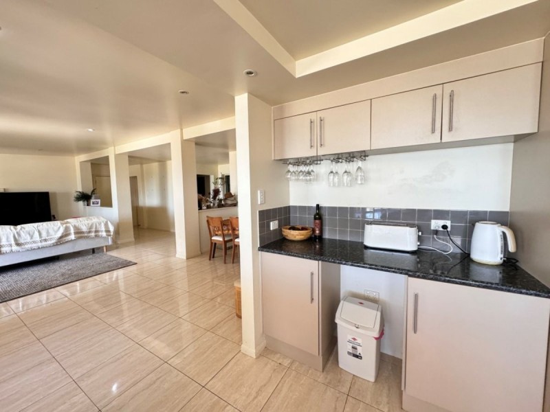 17 Bluewater Parade, Bowen QLD 4805