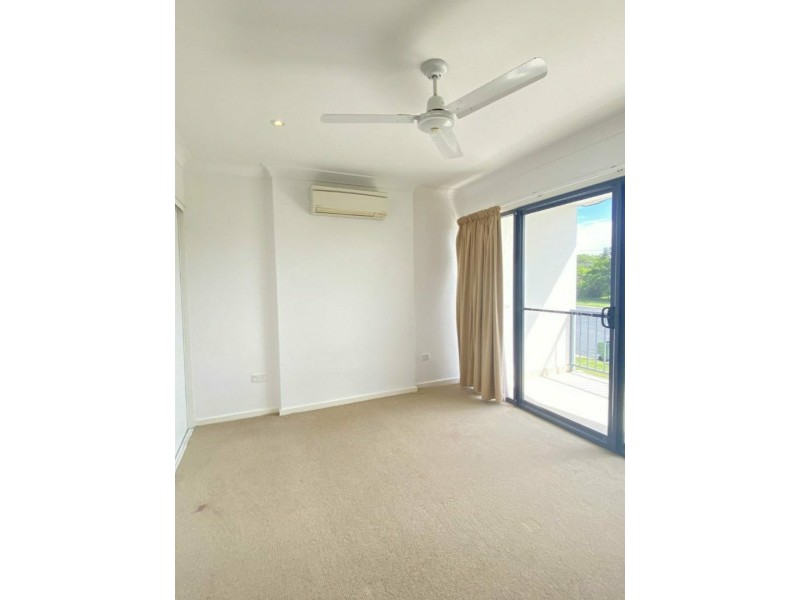 Unit 2/74a Powell Street, Bowen QLD 4805