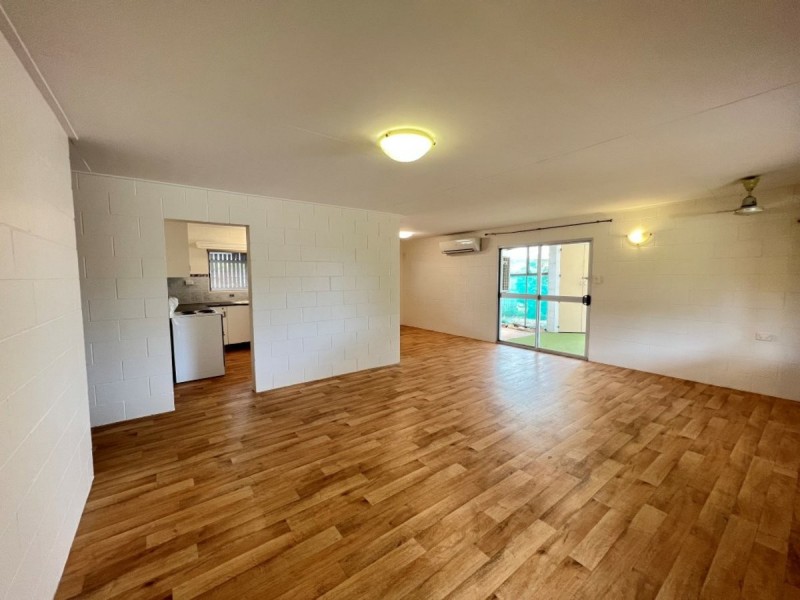 77 Tracey Street, Bowen QLD 4805