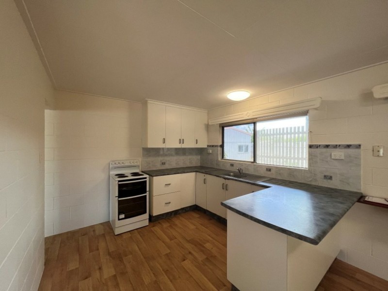 77 Tracey Street, Bowen QLD 4805