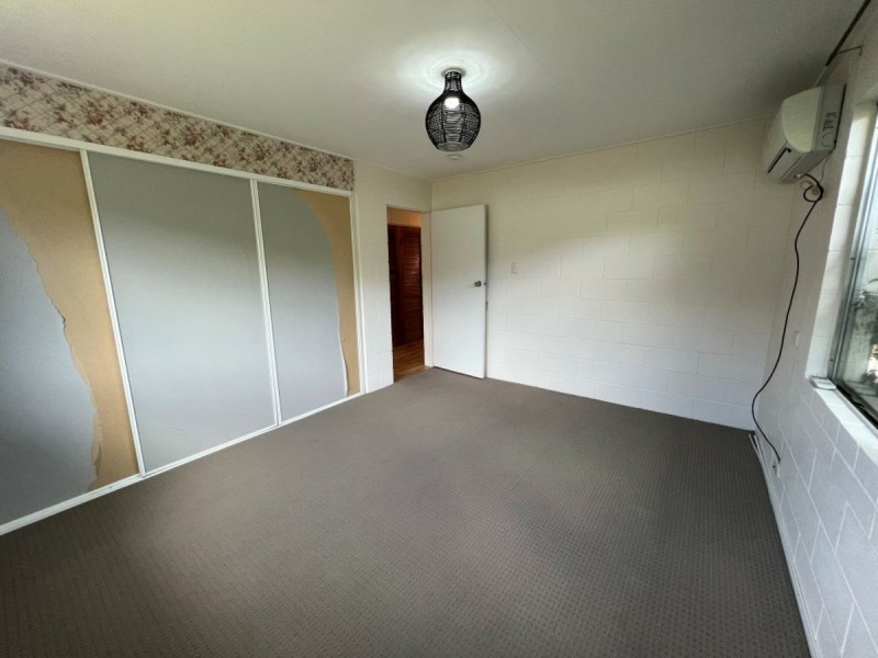 77 Tracey Street, Bowen QLD 4805