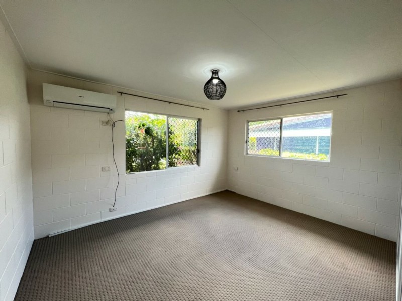 77 Tracey Street, Bowen QLD 4805