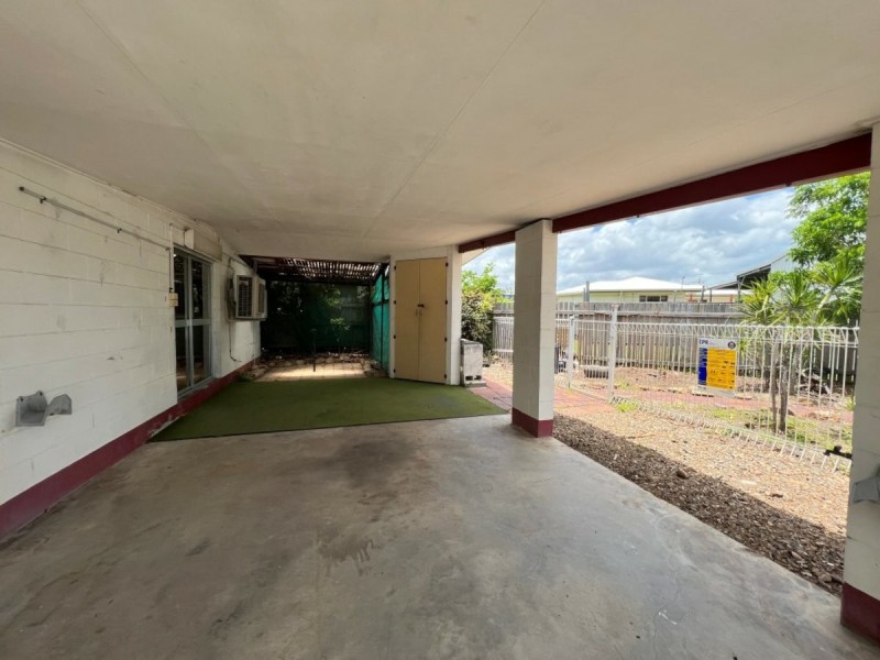 77 Tracey Street, Bowen QLD 4805