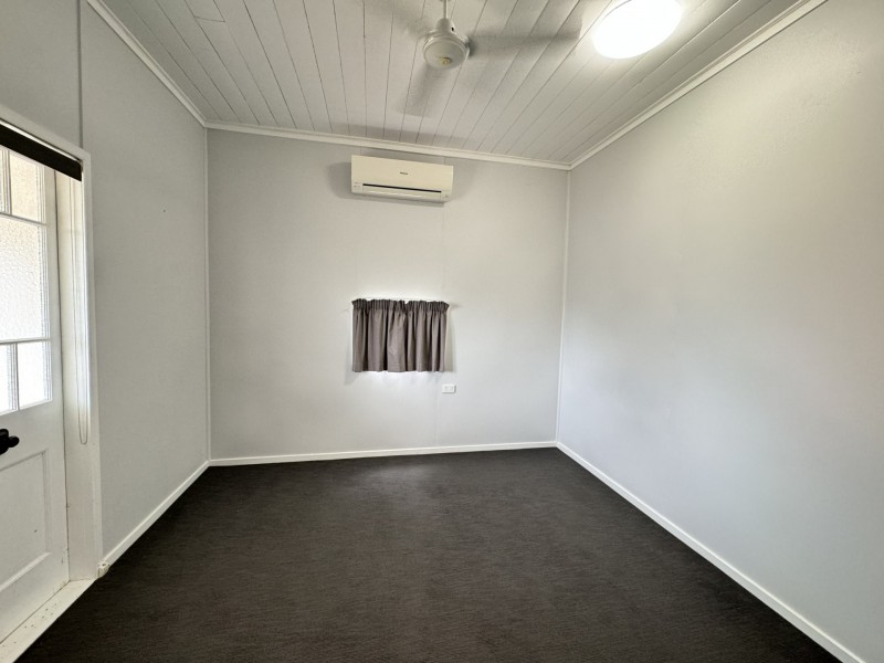 60 Livingstone Street, Bowen QLD 4805