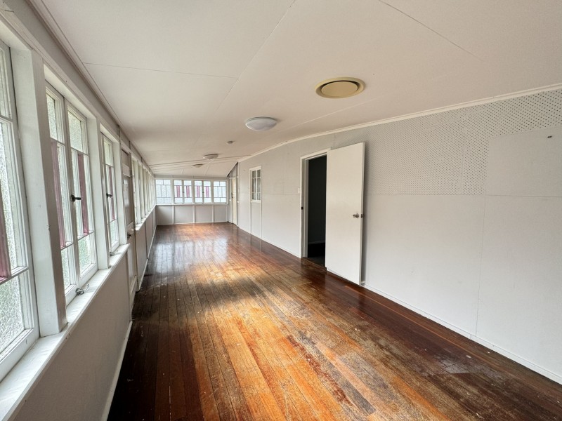 60 Livingstone Street, Bowen QLD 4805