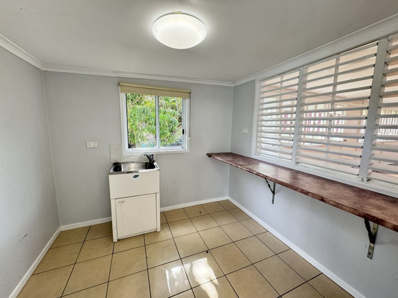 60 Livingstone Street, Bowen QLD 4805