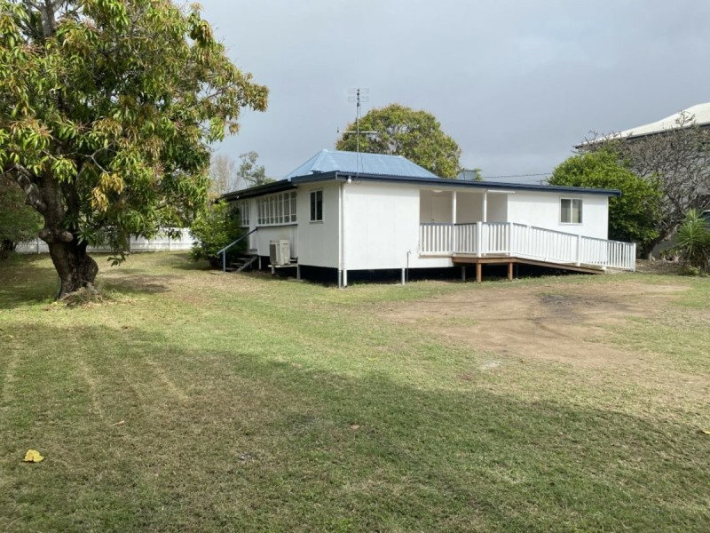 60 Livingstone Street, Bowen QLD 4805