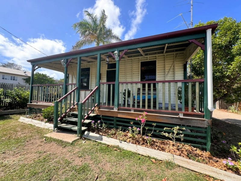 53 Poole Street, Bowen QLD 4805