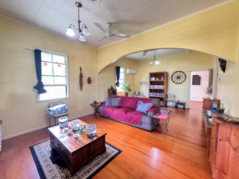 53 Poole Street, Bowen QLD 4805