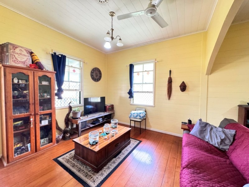 53 Poole Street, Bowen QLD 4805
