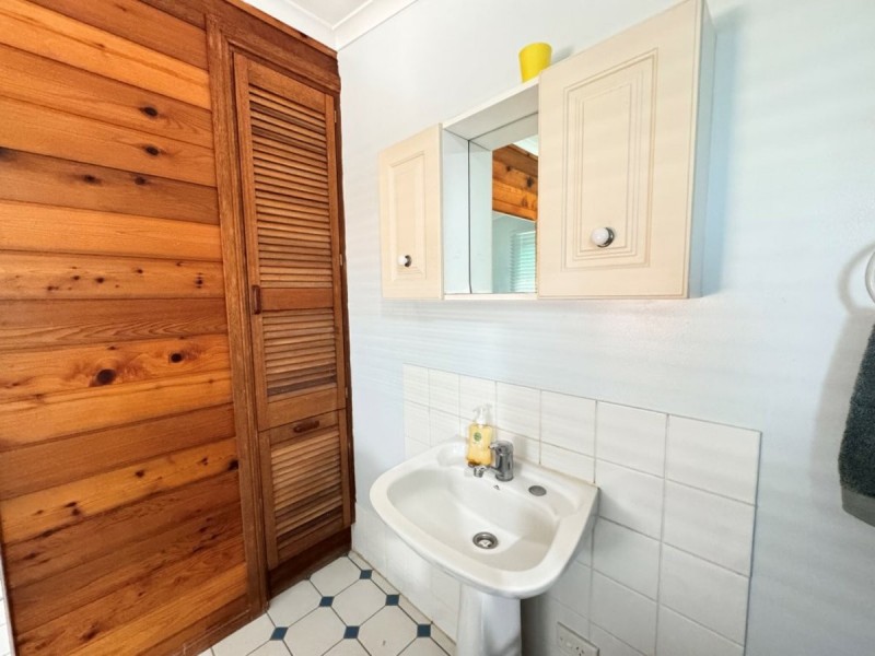 53 Poole Street, Bowen QLD 4805