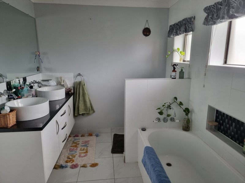3 Bull Crescent, Bowen QLD 4805