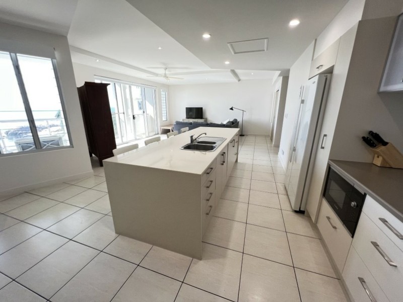 Apartment 21/2b Horseshoe Bay Road, Bowen QLD 4805