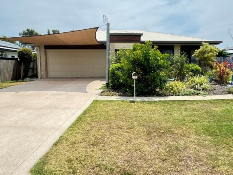 18 Lucinda Place, Bowen QLD 4805