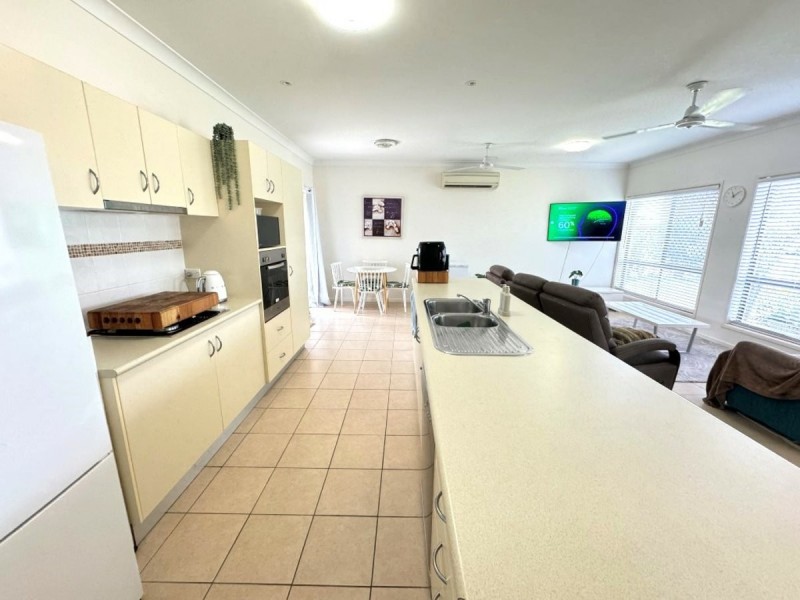 18 Lucinda Place, Bowen QLD 4805