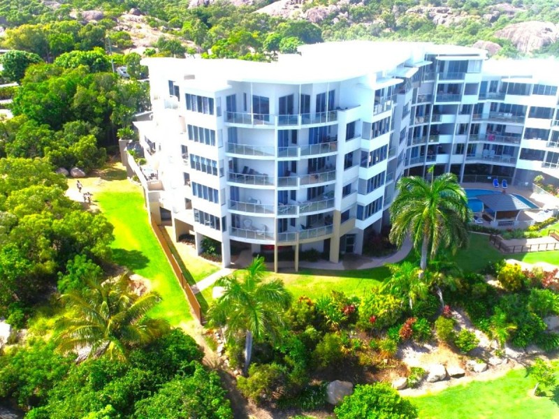 Unit 26/2B Horseshoe Bay Road, Bowen QLD 4805