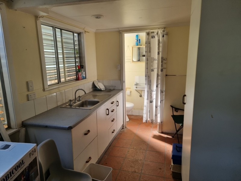 24 Dalrymple St, Bowen QLD 4805