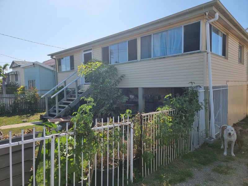 24 Dalrymple St, Bowen QLD 4805