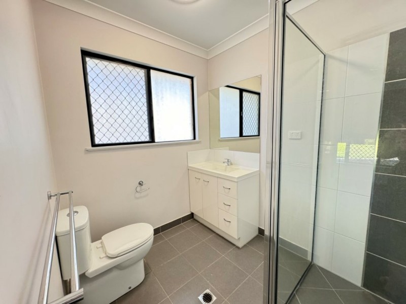 17 Yardley Court, Bowen QLD 4805