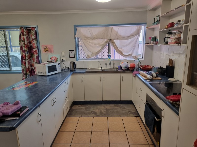 2A Hay Street, Bowen QLD 4805