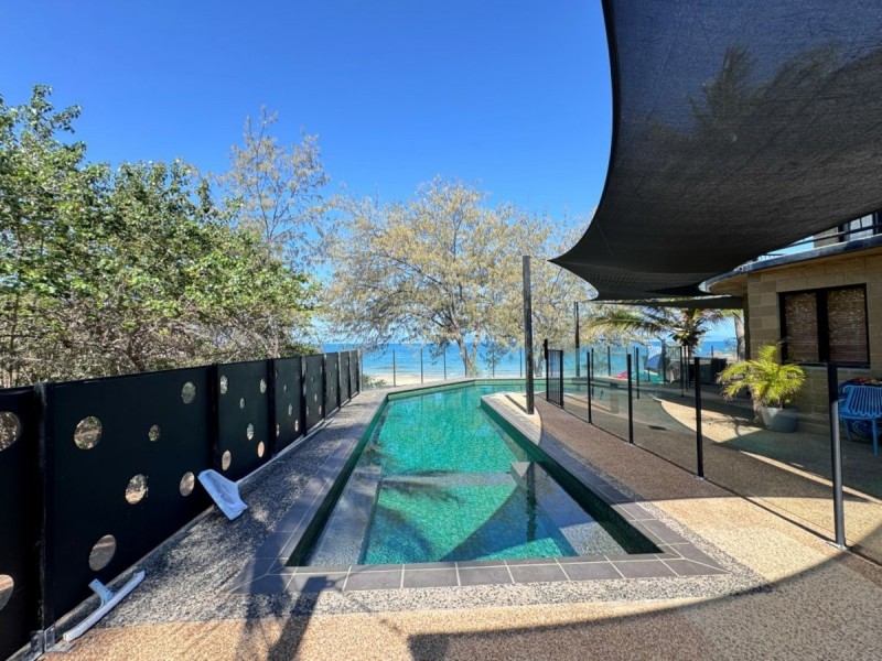 4/8 Pandanus Street, Bowen QLD 4805