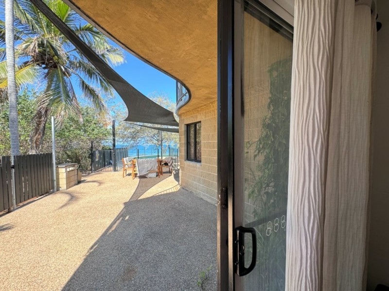 4/8 Pandanus Street, Bowen QLD 4805