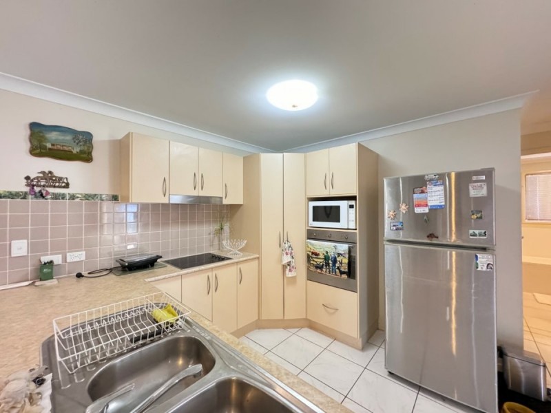 12 Summer Place, Bowen QLD 4805