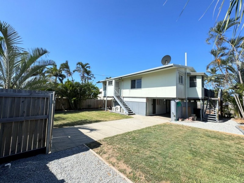 94 Gregory Street, Bowen QLD 4805