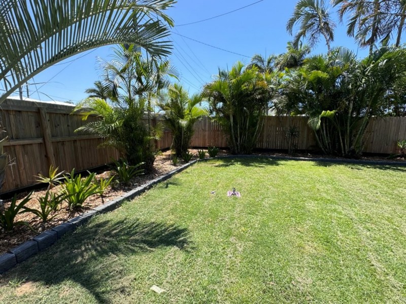 94 Gregory Street, Bowen QLD 4805