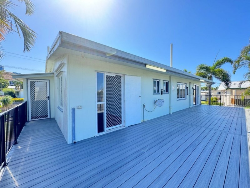 94 Gregory Street, Bowen QLD 4805