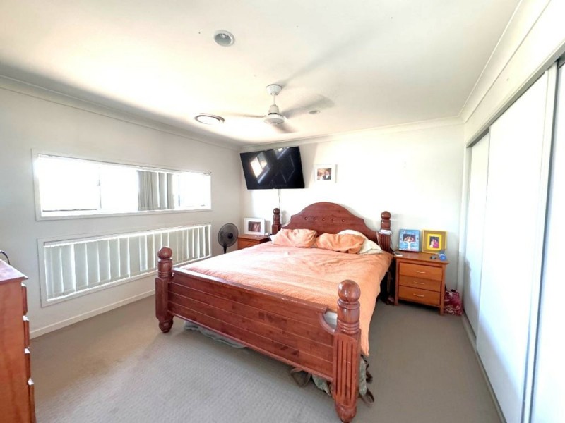 22 Banks Drive, Bowen QLD 4805