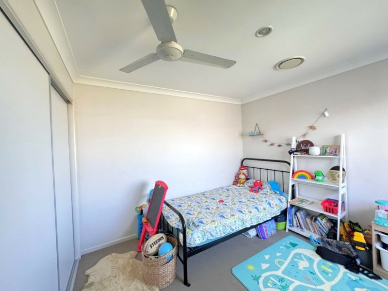 22 Banks Drive, Bowen QLD 4805