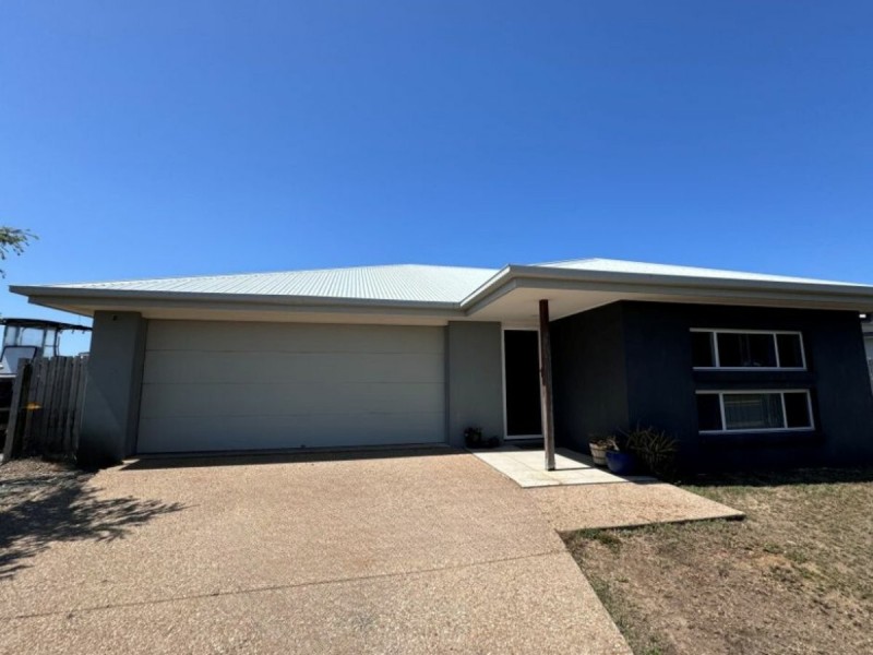 22 Banks Drive, Bowen QLD 4805