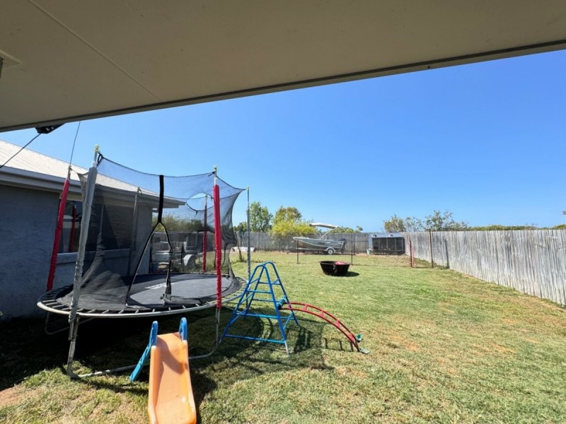 22 Banks Drive, Bowen QLD 4805